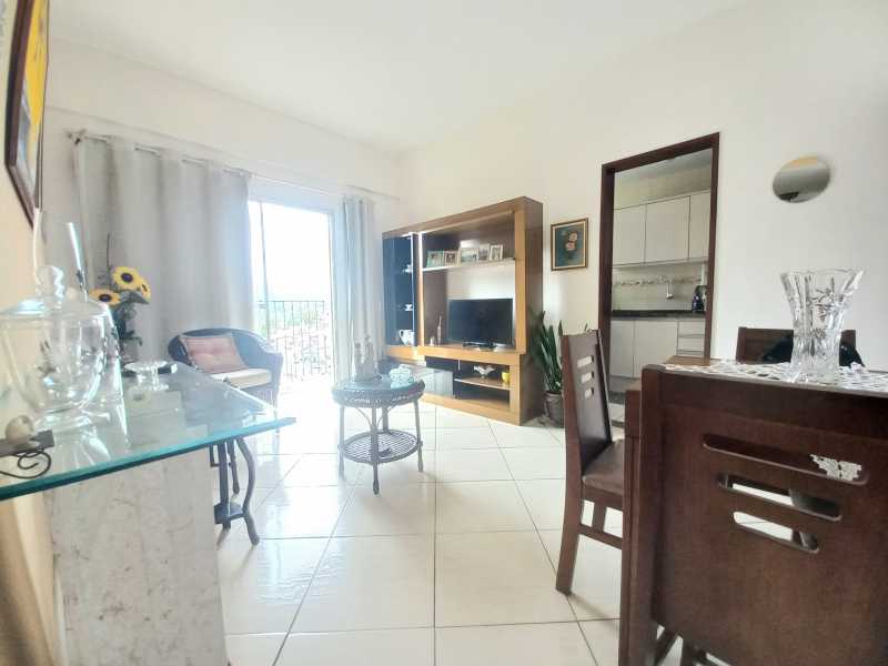 Apartamento à venda com 2 quartos, 57m² - Foto 4