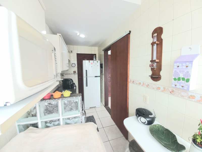 Apartamento à venda com 2 quartos, 57m² - Foto 11