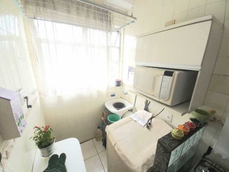 Apartamento à venda com 2 quartos, 57m² - Foto 13