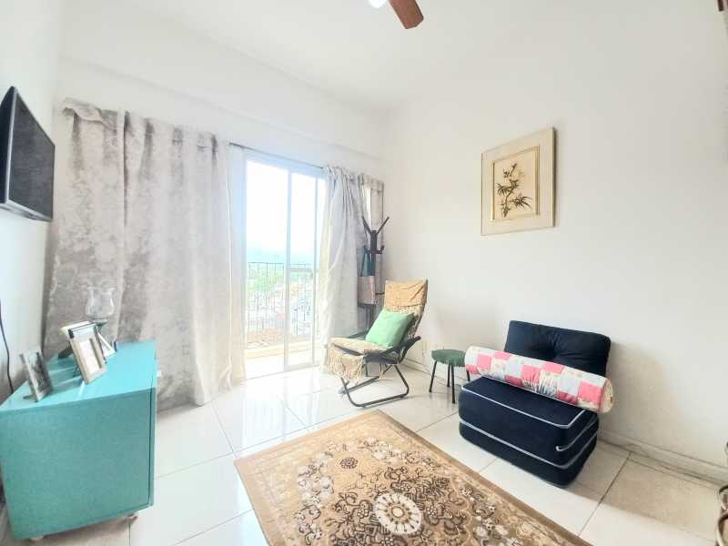 Apartamento à venda com 2 quartos, 57m² - Foto 15