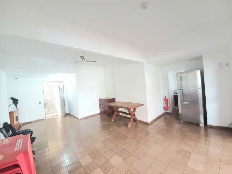 Apartamento à venda com 2 quartos, 57m² - Foto 28