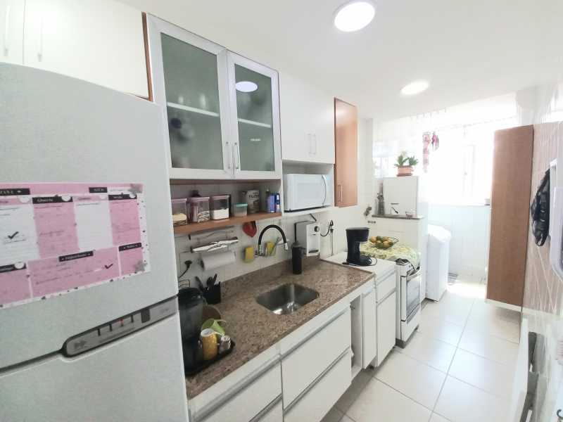 Apartamento à venda com 1 quarto, 47m² - Foto 7