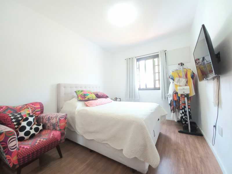 Casa à venda com 3 quartos, 96m² - Foto 24