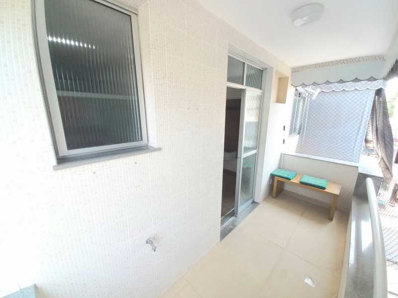 Apartamento à venda com 1 quarto, 50m² - Foto 8