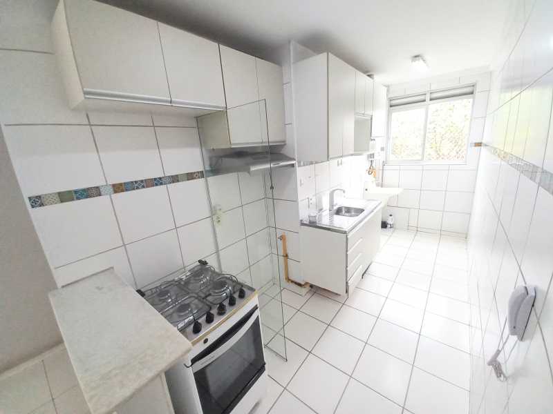 Apartamento à venda com 2 quartos, 52m² - Foto 9