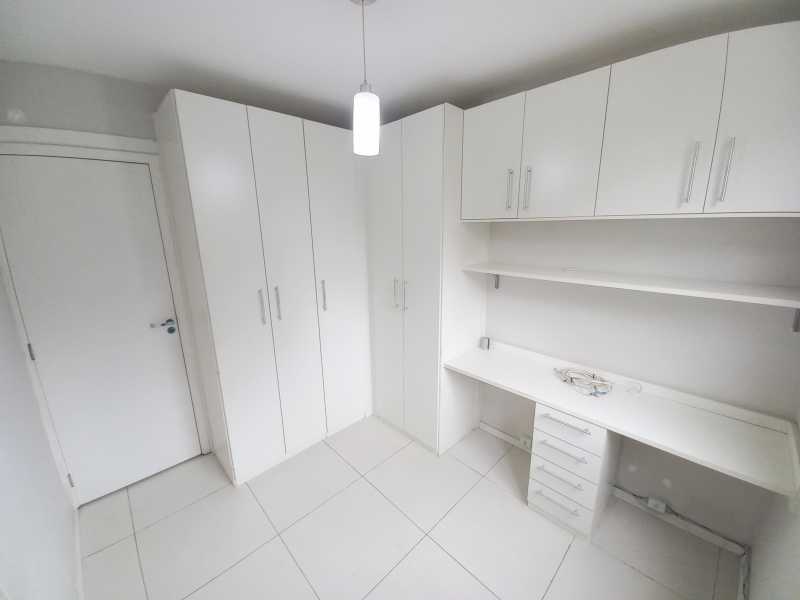 Apartamento à venda com 2 quartos, 52m² - Foto 15