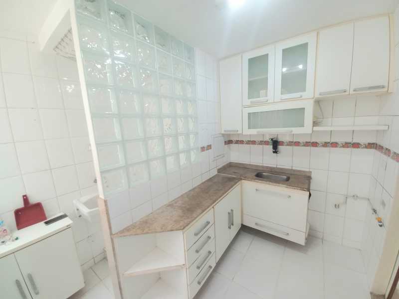 Apartamento à venda com 3 quartos, 56m² - Foto 8