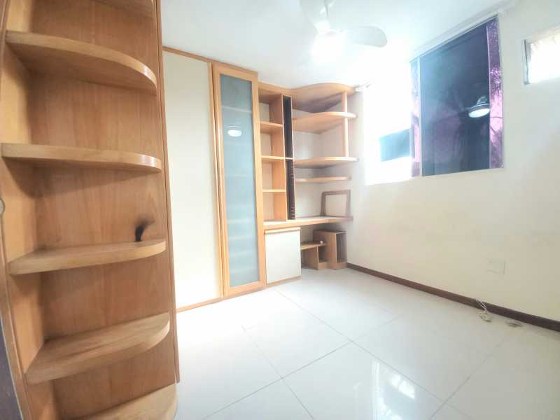 Apartamento à venda com 3 quartos, 56m² - Foto 11