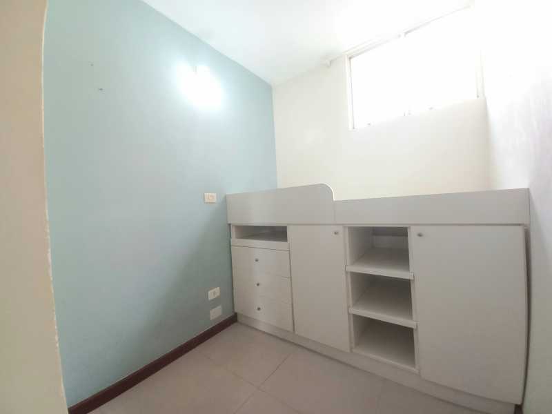 Apartamento à venda com 3 quartos, 56m² - Foto 20