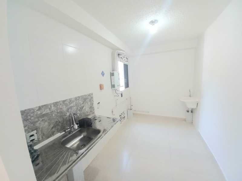 Apartamento para alugar com 2 quartos, 45m² - Foto 14