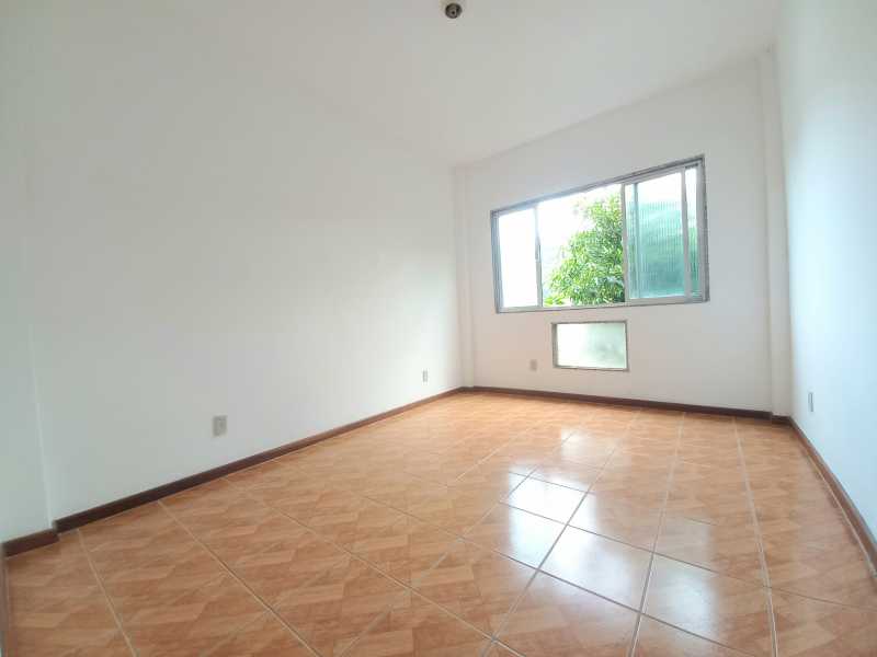 Apartamento à venda com 1 quarto, 43m² - Foto 15