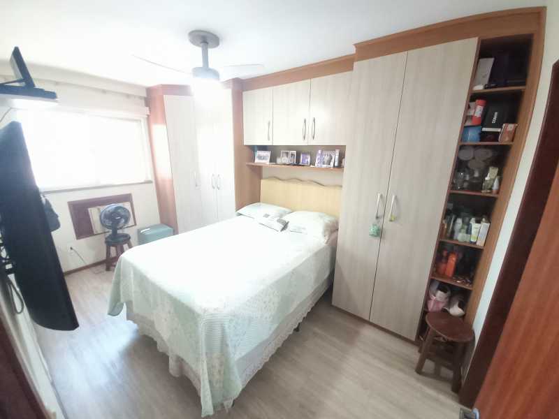 Apartamento à venda com 2 quartos, 68m² - Foto 12