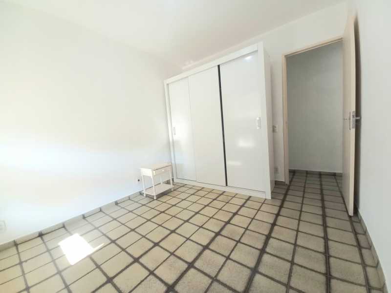 Apartamento à venda com 2 quartos, 61m² - Foto 12