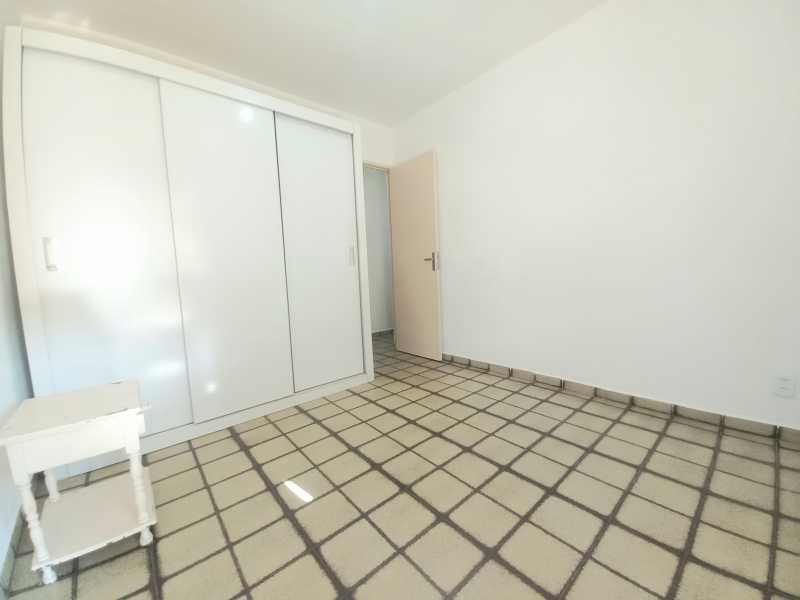 Apartamento à venda com 2 quartos, 61m² - Foto 13