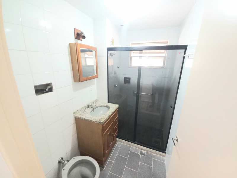 Apartamento à venda com 2 quartos, 61m² - Foto 16