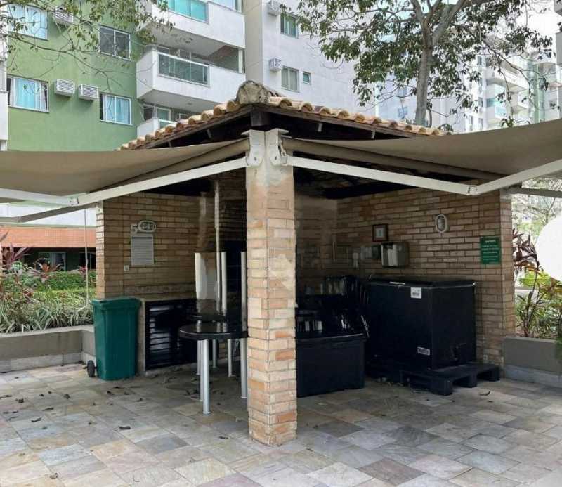 Apartamento à venda com 2 quartos, 69m² - Foto 26