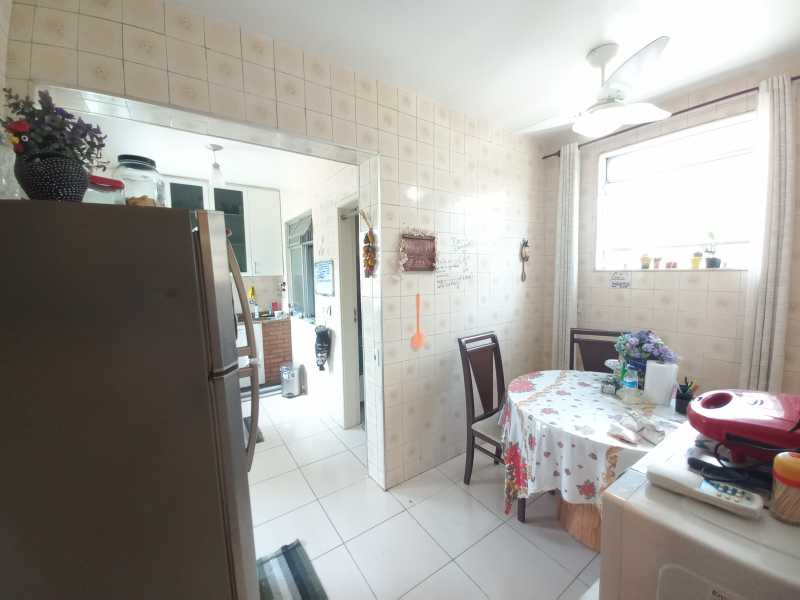 Casa à venda com 3 quartos, 160m² - Foto 6