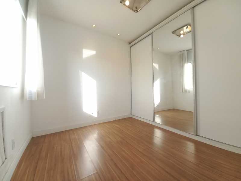 Cobertura à venda com 2 quartos, 104m² - Foto 17