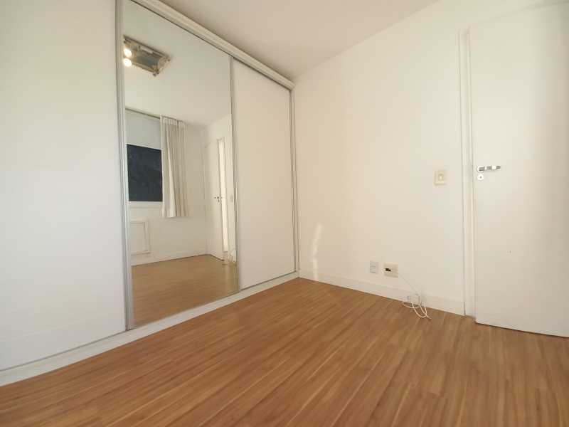 Cobertura à venda com 2 quartos, 104m² - Foto 18