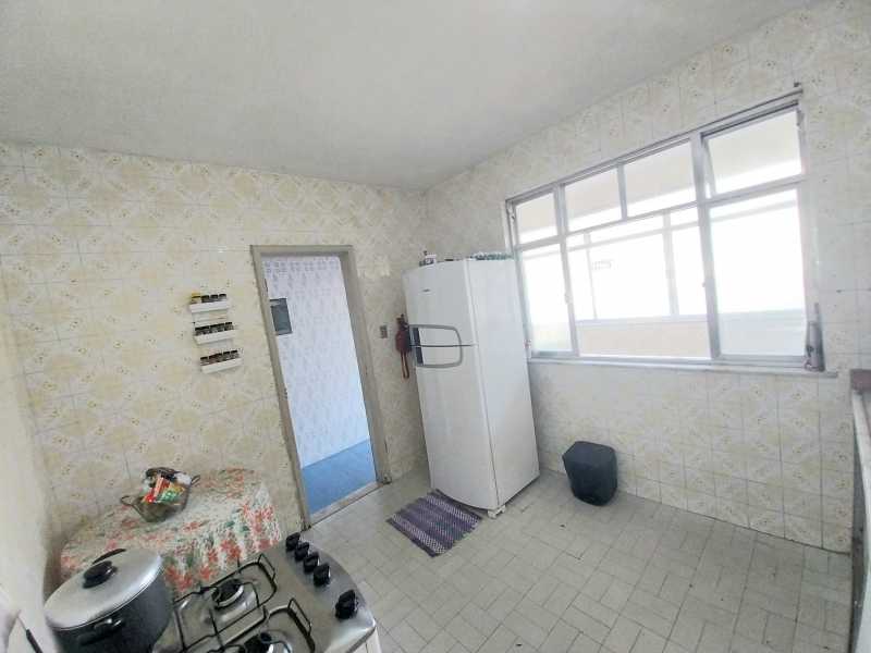 Casa à venda com 4 quartos, 250m² - Foto 9