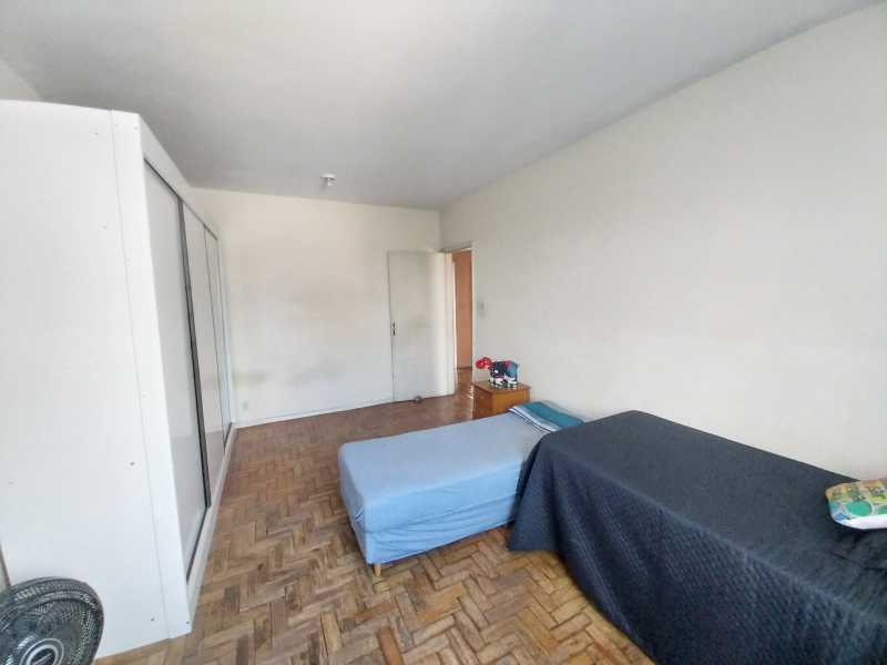 Casa à venda com 4 quartos, 250m² - Foto 20
