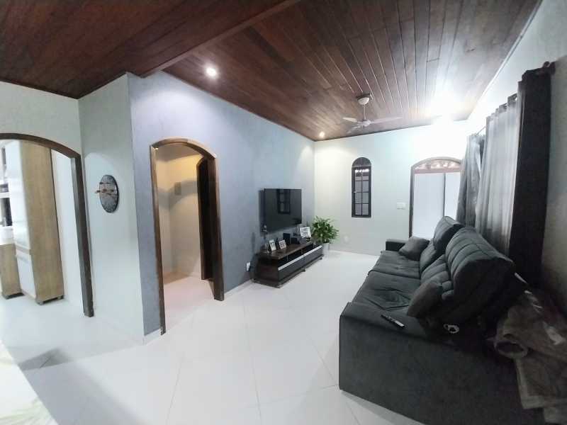 Casa de Condomínio à venda com 3 quartos, 233m² - Foto 6