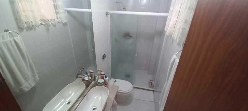 Apartamento à venda com 3 quartos, 128m² - Foto 15