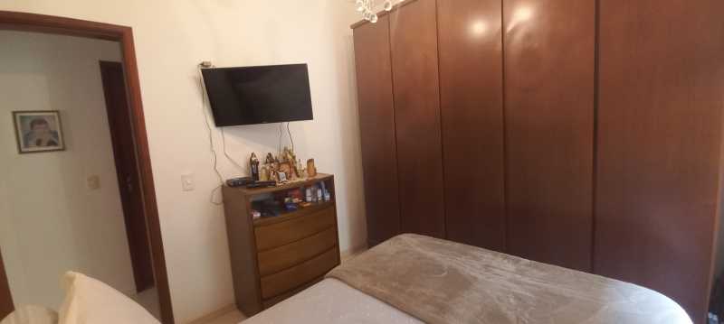 Apartamento à venda com 3 quartos, 128m² - Foto 19