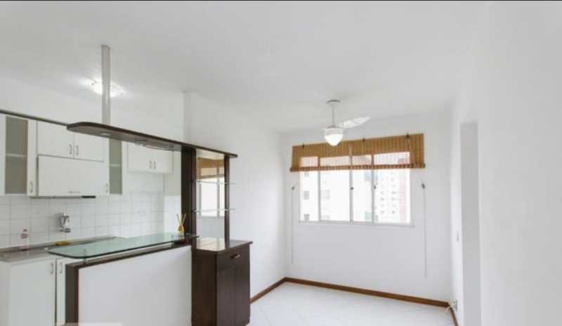 Apartamento à venda com 2 quartos, 50m² - Foto 1