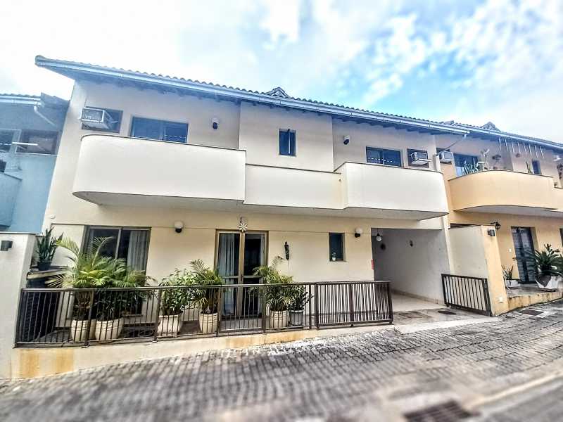 Casa de Condomínio à venda com 4 quartos, 169m² - Foto 2