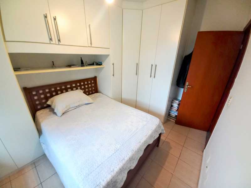 Casa de Condomínio à venda com 4 quartos, 169m² - Foto 28