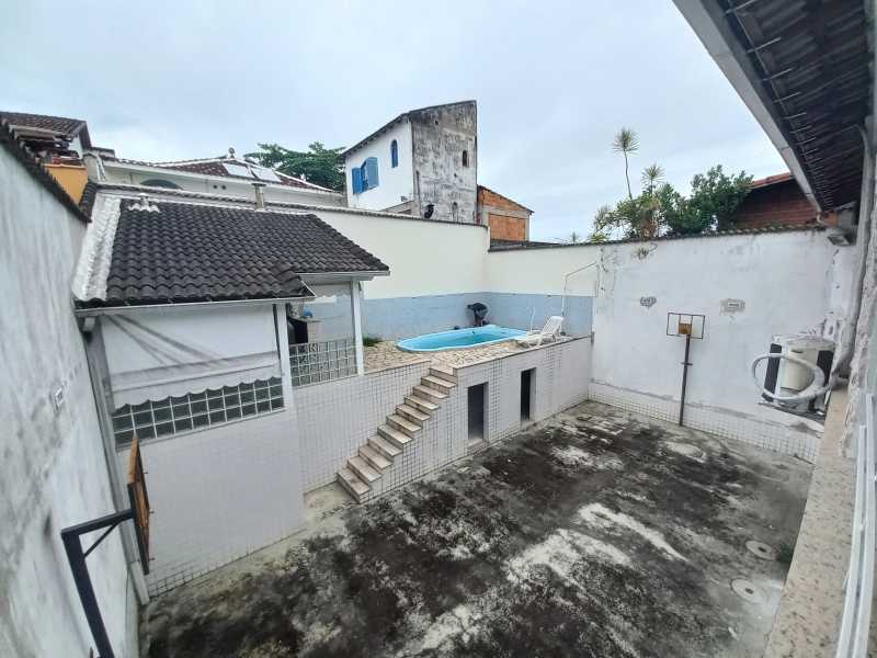 Casa de Condomínio à venda com 5 quartos, 300m² - Foto 30