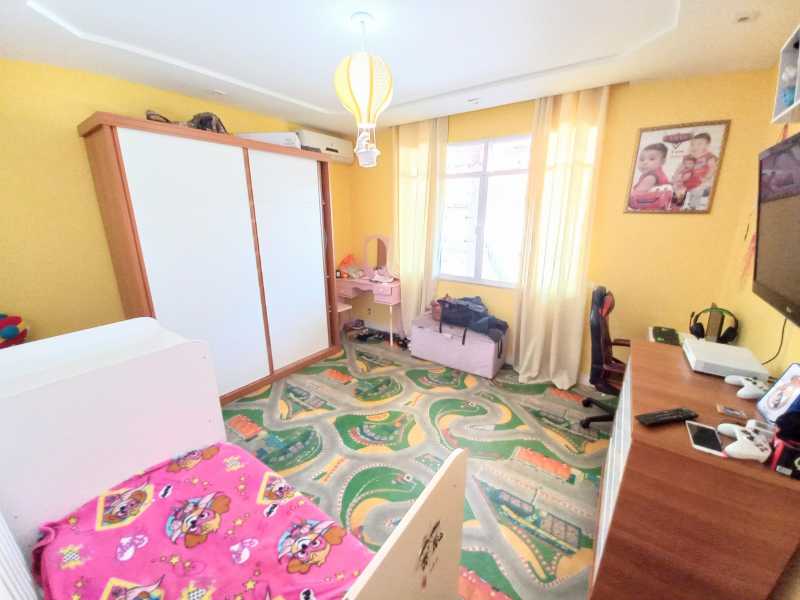 Casa de Condomínio à venda com 3 quartos, 219m² - Foto 11