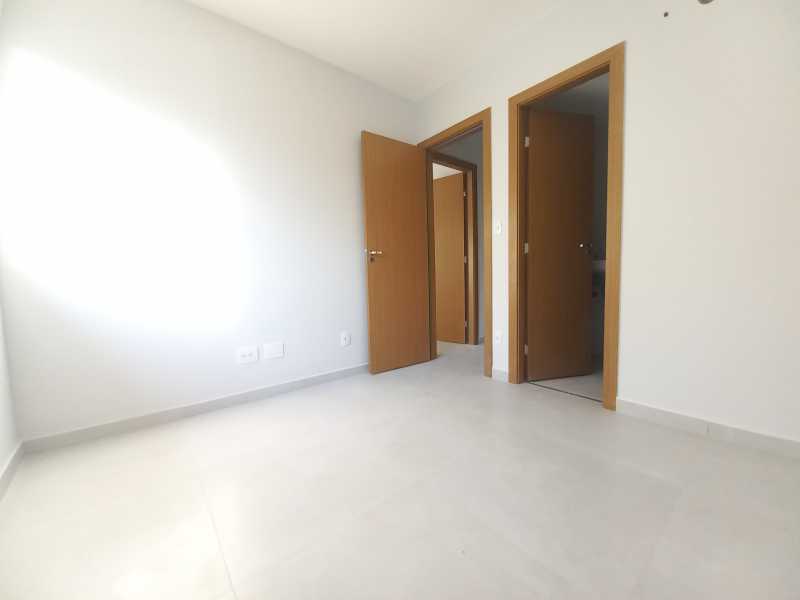 Casa de Condomínio à venda com 5 quartos, 180m² - Foto 14