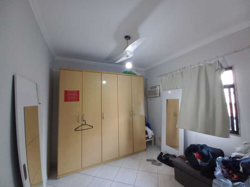 Casa de Condomínio à venda com 4 quartos, 160m² - Foto 18