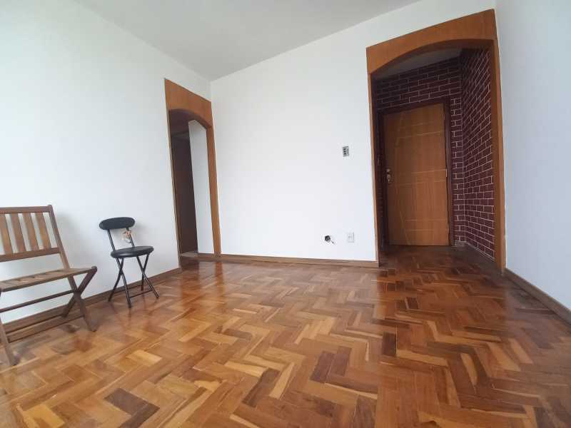 Apartamento à venda com 2 quartos, 45m² - Foto 2