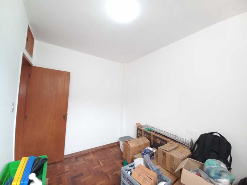 Apartamento à venda com 2 quartos, 45m² - Foto 14