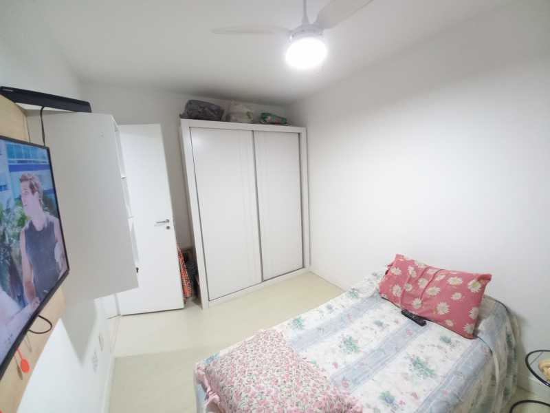 Apartamento à venda com 2 quartos, 52m² - Foto 17