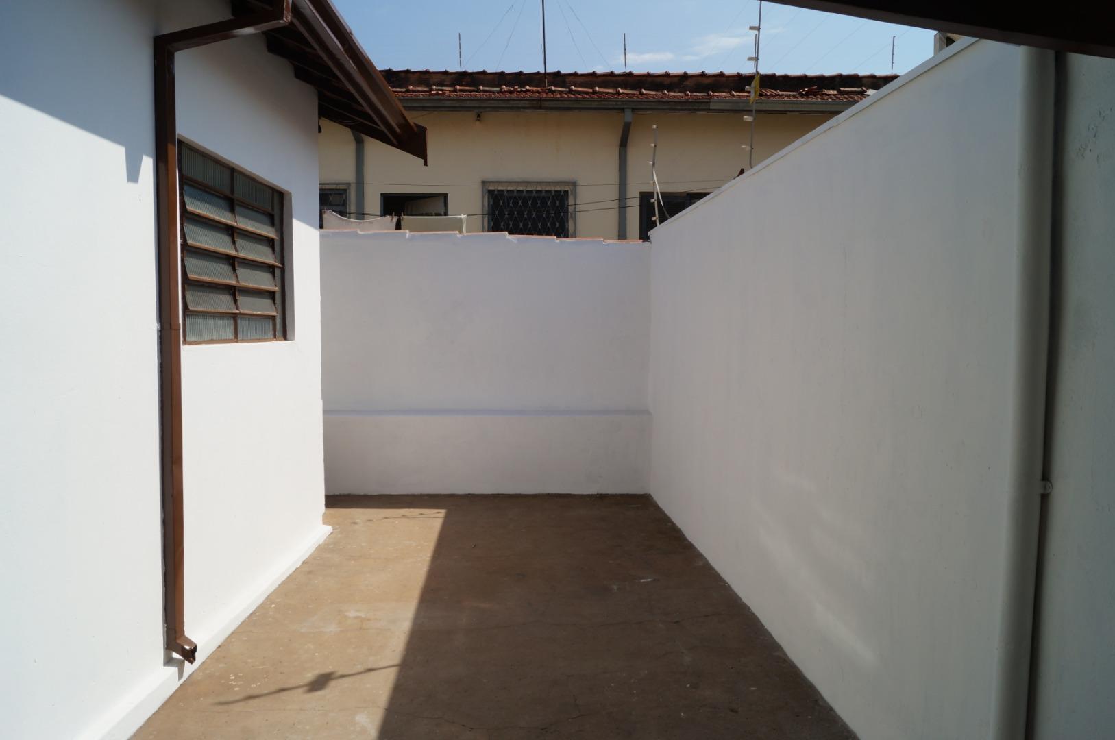 Casa para alugar com 2 quartos, 120m² - Foto 16