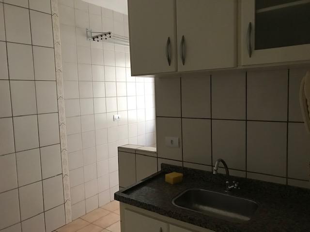 Apartamento à venda com 2 quartos, 65m² - Foto 5