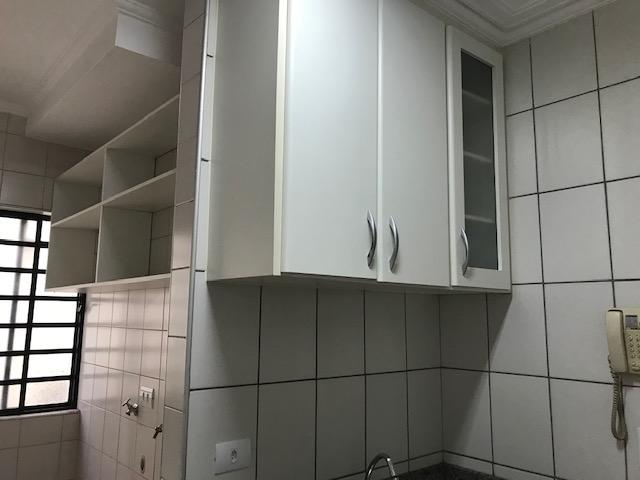 Apartamento à venda com 2 quartos, 65m² - Foto 6