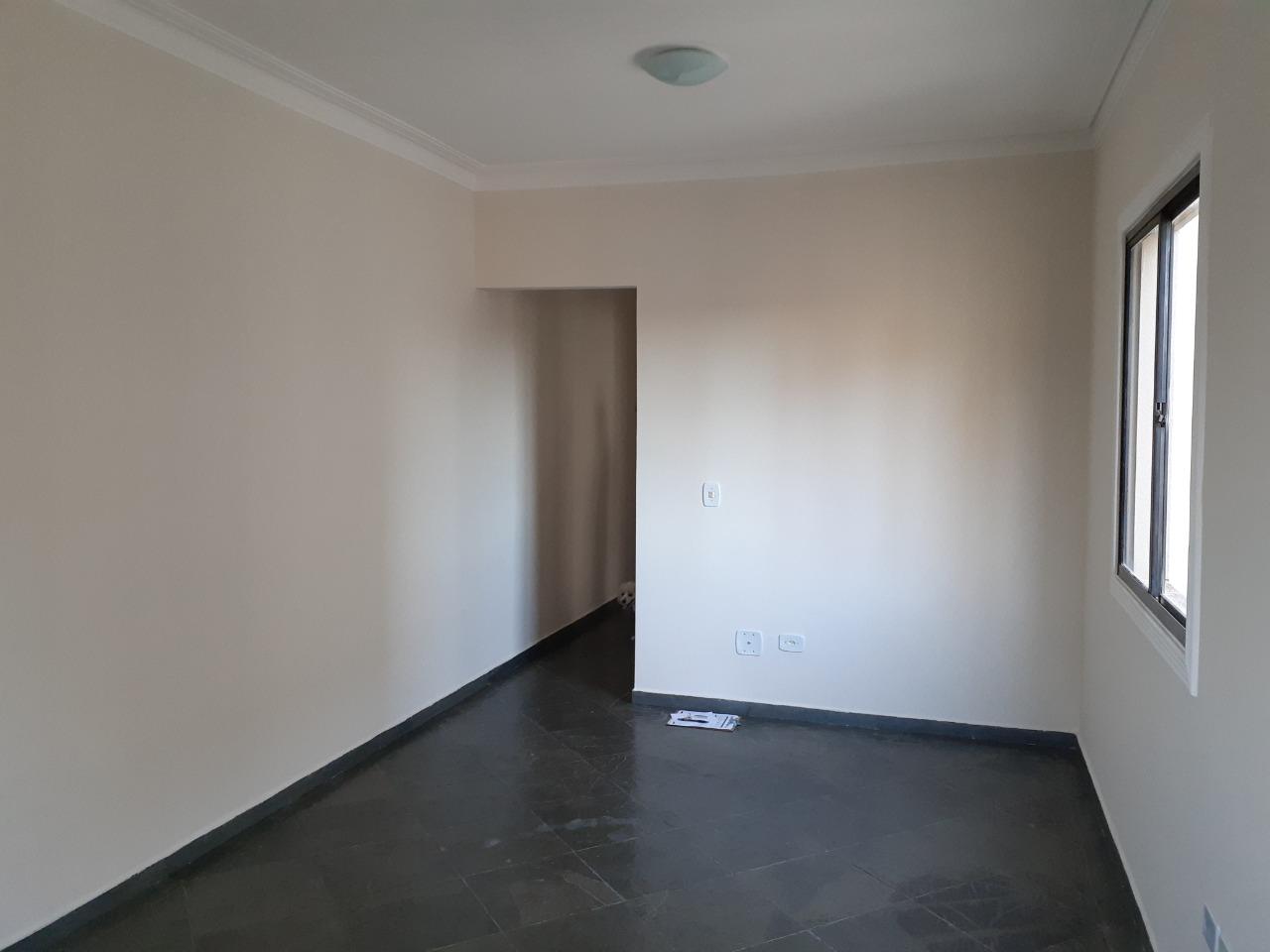 Apartamento à venda com 1 quarto, 34m² - Foto 3