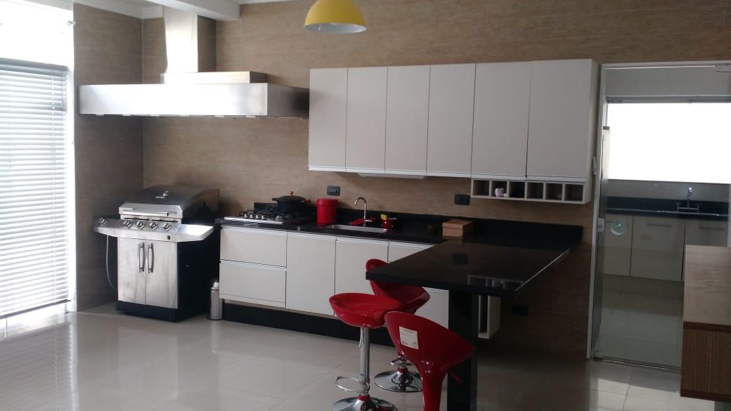 Casa de Condomínio à venda com 4 quartos, 229m² - Foto 27