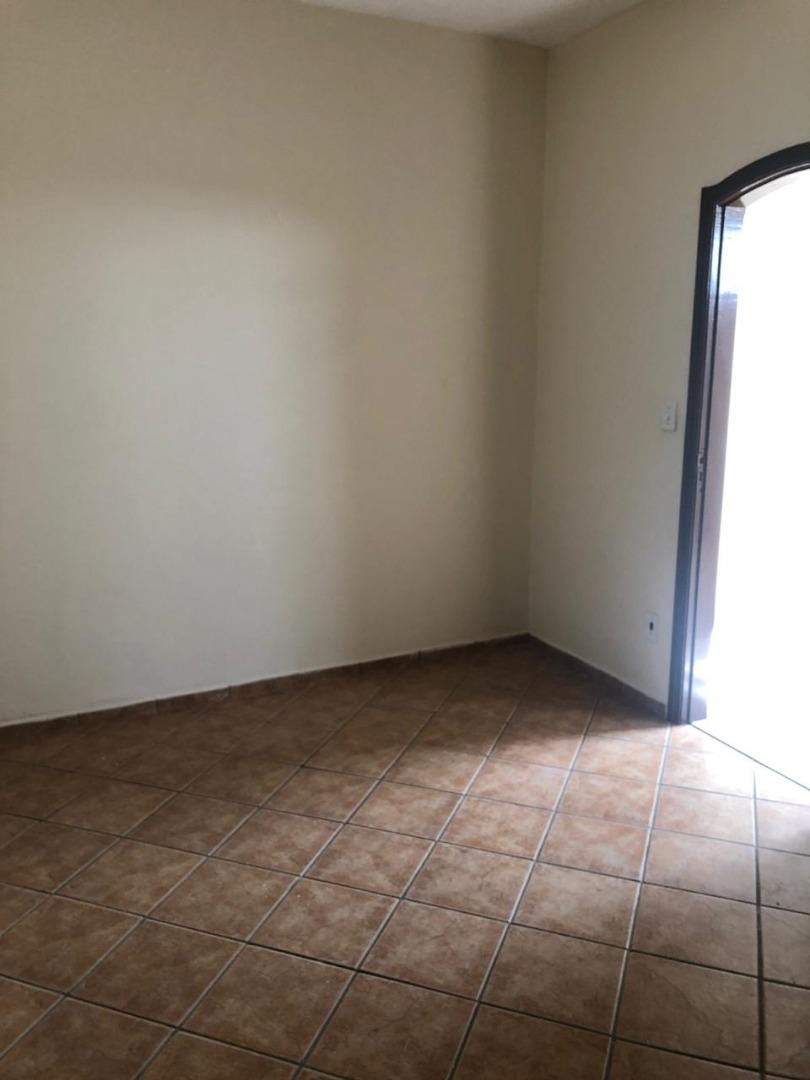 Casa para alugar com 2 quartos, 122m² - Foto 3