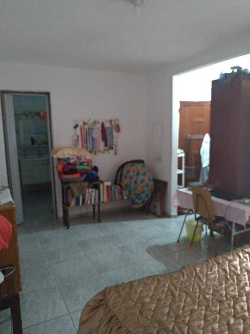 Casa à venda com 3 quartos, 300m² - Foto 14