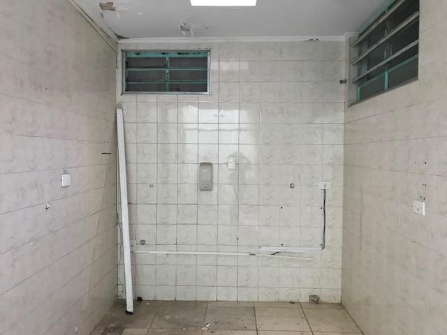 Casa para alugar com 4 quartos, 310m² - Foto 20