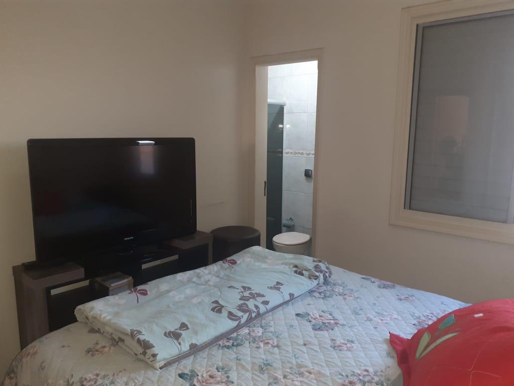 Apartamento à venda com 3 quartos, 76m² - Foto 10