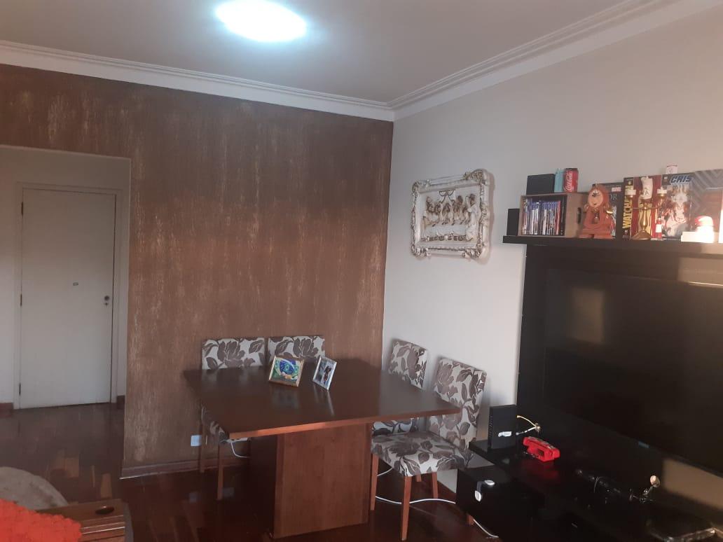 Apartamento à venda com 3 quartos, 76m² - Foto 3