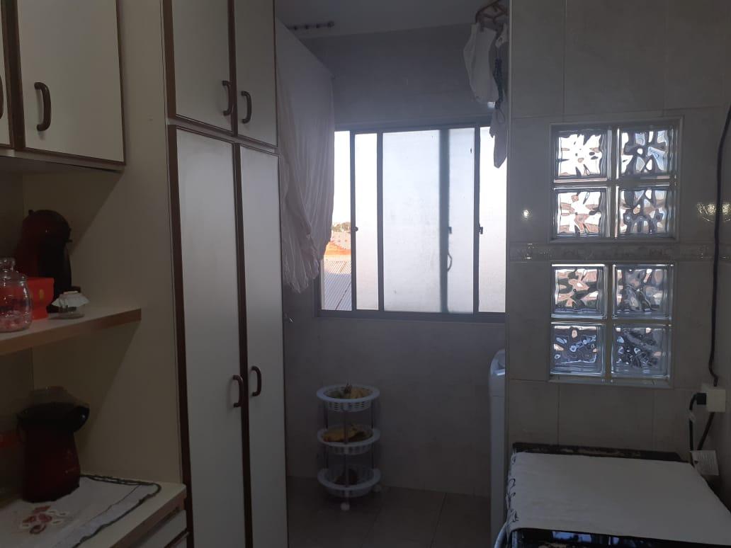 Apartamento à venda com 3 quartos, 76m² - Foto 5