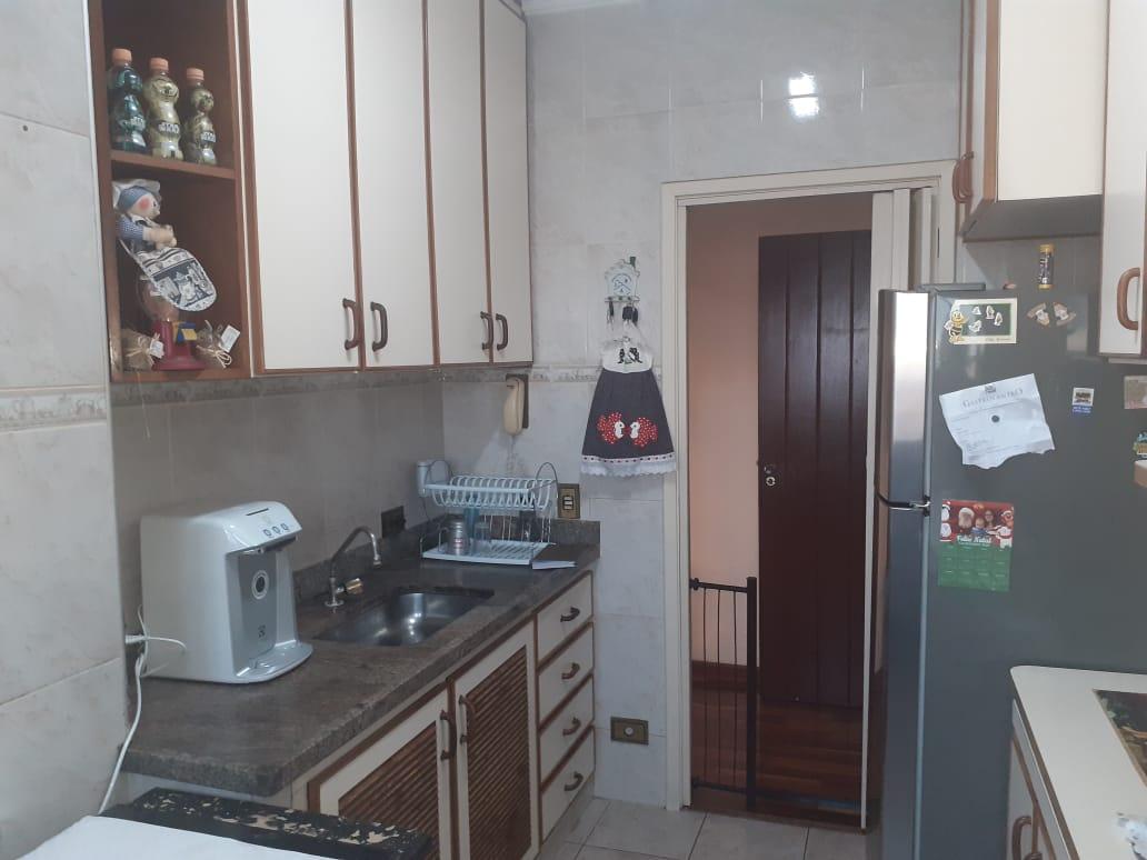 Apartamento à venda com 3 quartos, 76m² - Foto 8